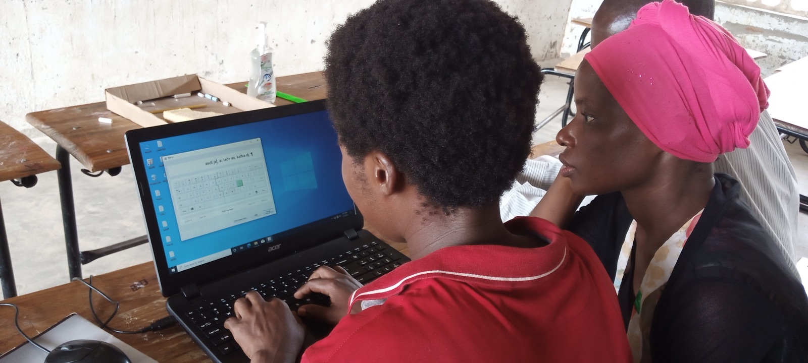 Participants practising typing during the Ngala computer literacy session